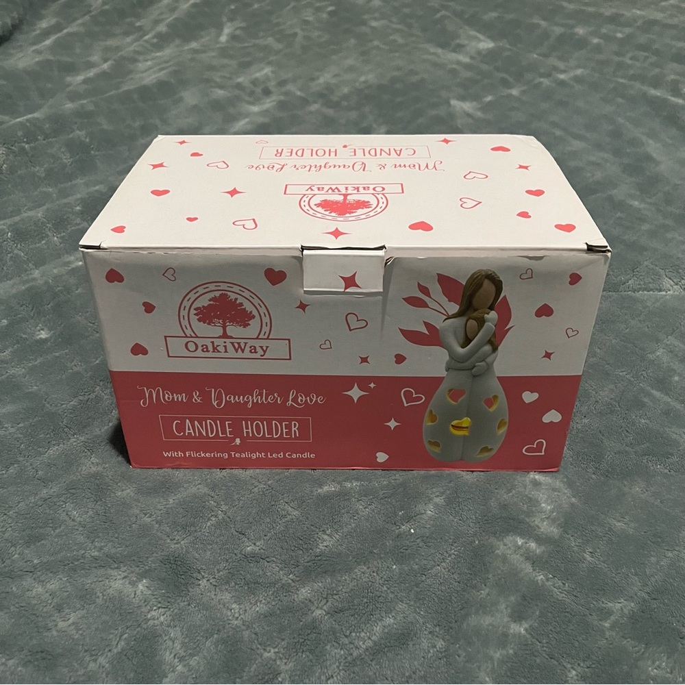 Oaki Way Mom Daughter Love Candle Holder with LED Tealight Resin Figurine